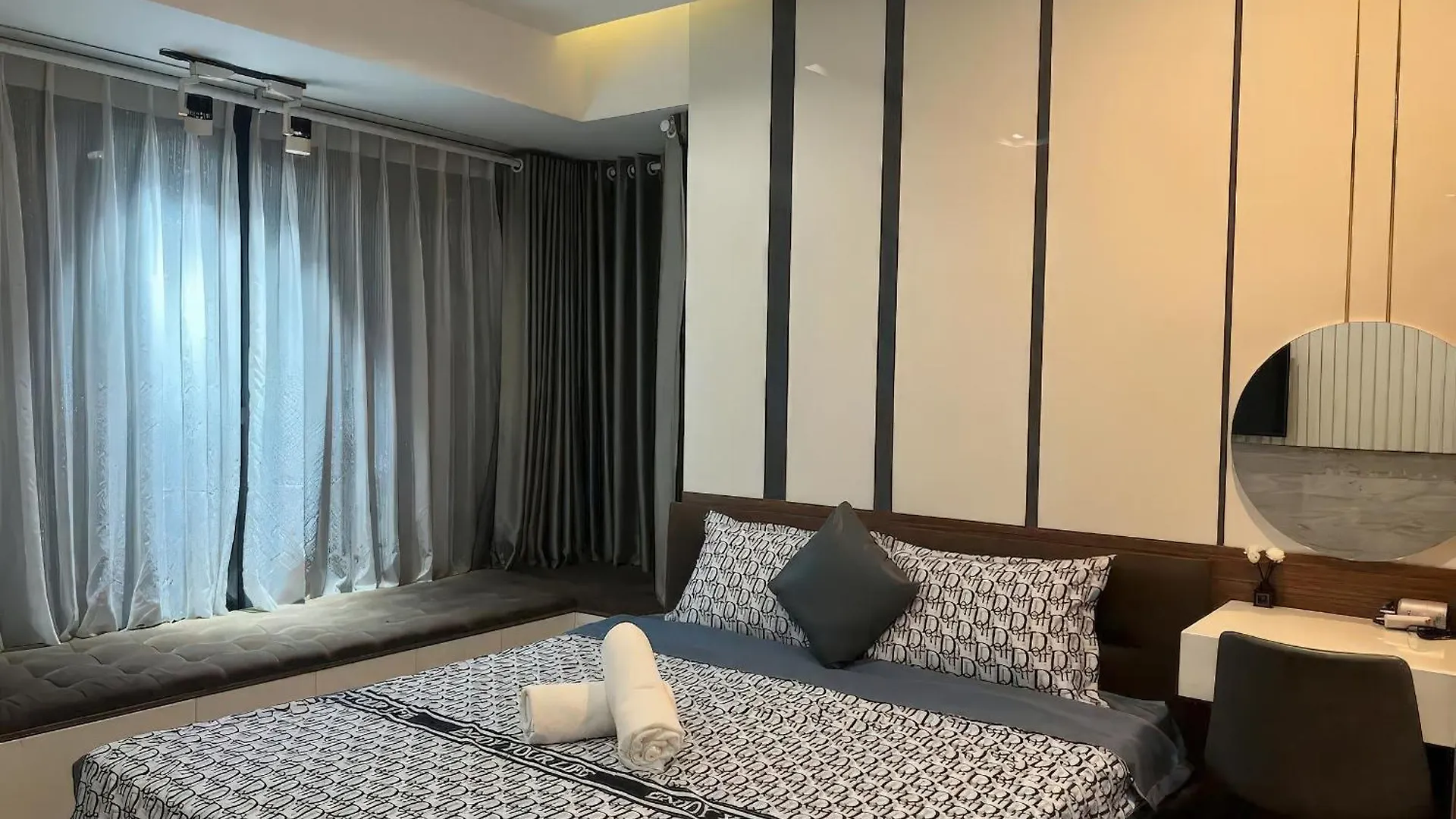 Urban Zen Saigon - Celadon Aeon Mall Ho Či Minovo Město 0*,